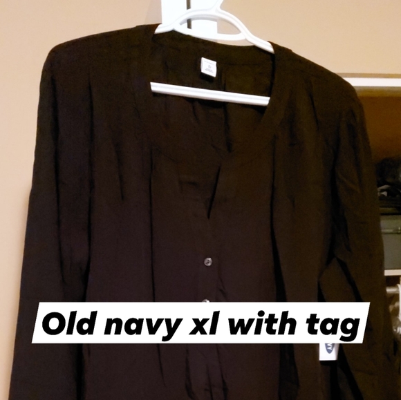 7 old navy blouses - Picture 2 of 7